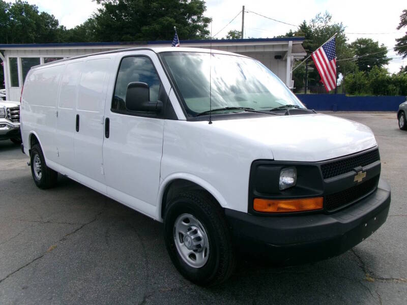 chevrolet express cargo 2017 1GCWGBFF0H1335391 image chevrolet express cargo 2017 1GCWGBFF0H1335391 image